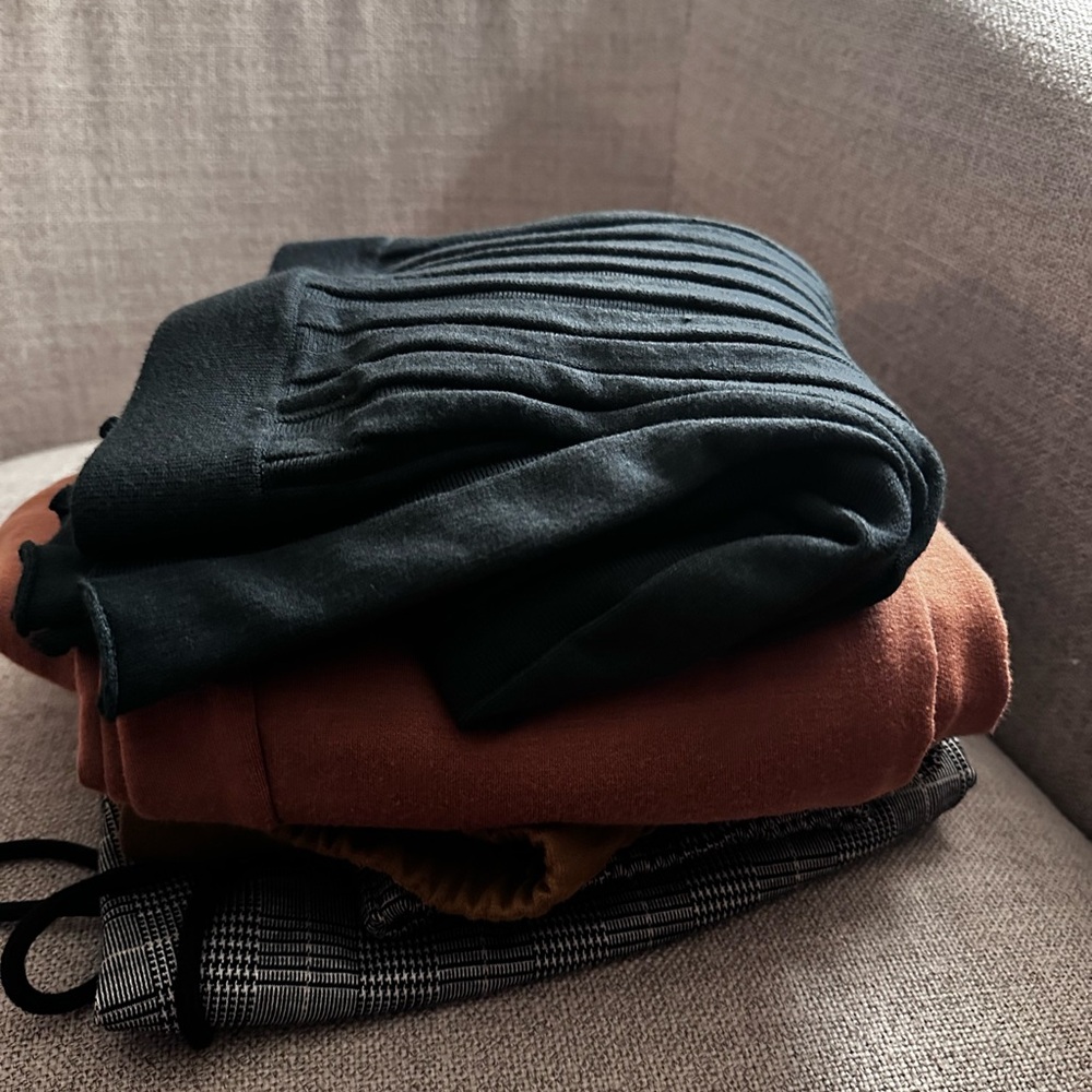 Women’s Clothing Bundle size small